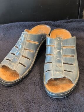 Josef Seibel Navy Blue Leather Slide with Tan Footbed